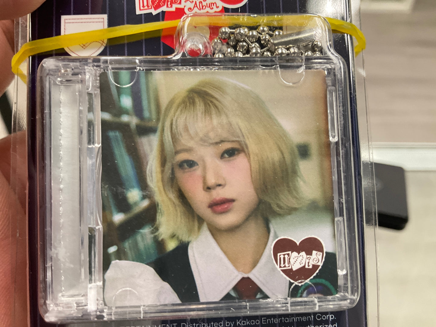 UNIS - 2ND MINI - 'SWICY' (Keyring Ver.)