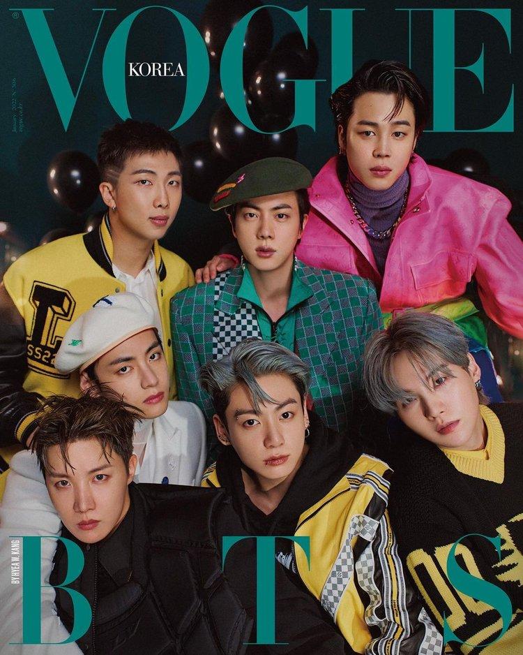BTS 방탄소년단 - VOGUE KOREA JANUARY 2022 - BTS X LV