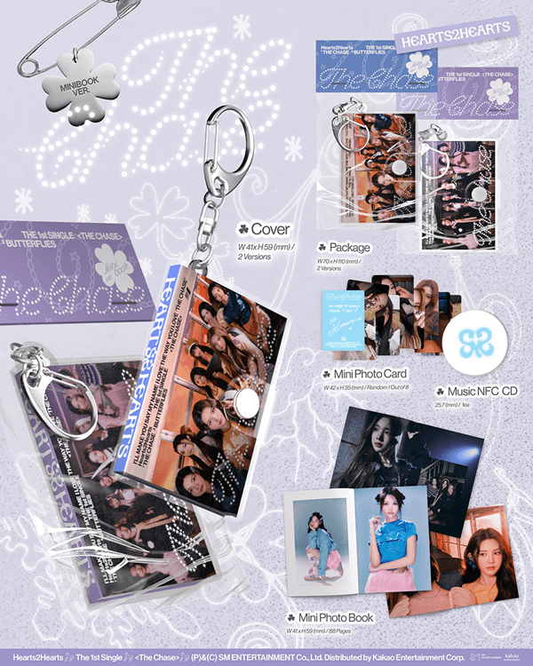 Hearts2Hearts - 1st Single 'The Chase' (Mini Book Version)
