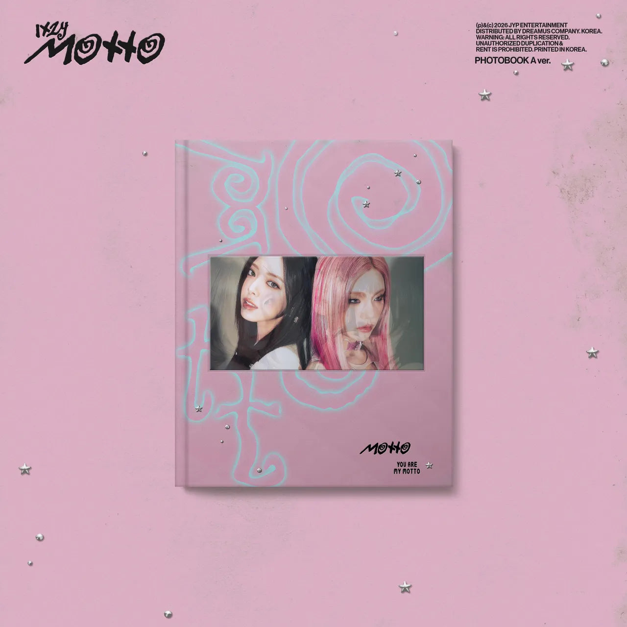 ITZY - 12th Mini Album 'Motto' (Photobook ver.) + MAKESTAR Photocard POB