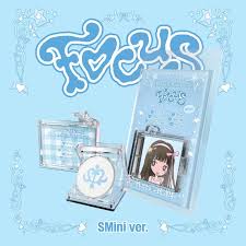 [PRE-ORDER] Hearts2Hearts - 1st Mini Album 'FOCUS' (SMini Ver.) (SMART ALBUM)