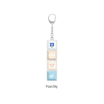 [PRE-ORDER] STRAY KIDS - 'KARMA' POP-UP MD - SKZOO KEYCAP KEYRING