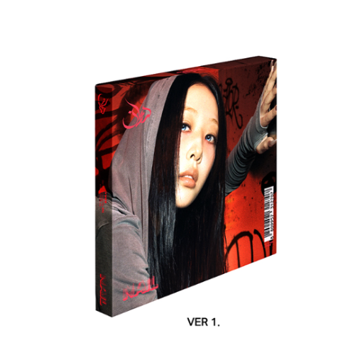 YVES - 4th EP 'NAIL (Deluxe Photobook ver.)