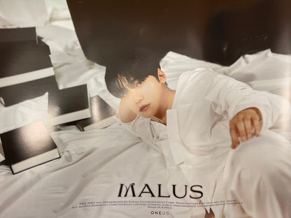 ONEUS - 8th Mini-Album 'MALUS' (EDEN Version)